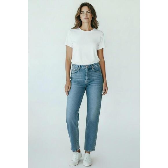 Banana Republic Denim - Classic Banana Republic Women’s High-Rise Tapered Light Wash Jeans, Size 0R